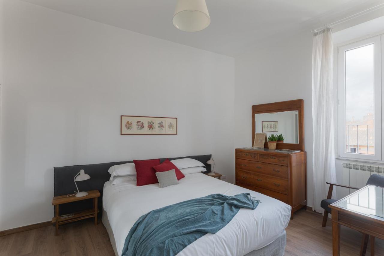 Amazing Penthouse With Terrace And Rooftop In Trastevere Appartamento Roma