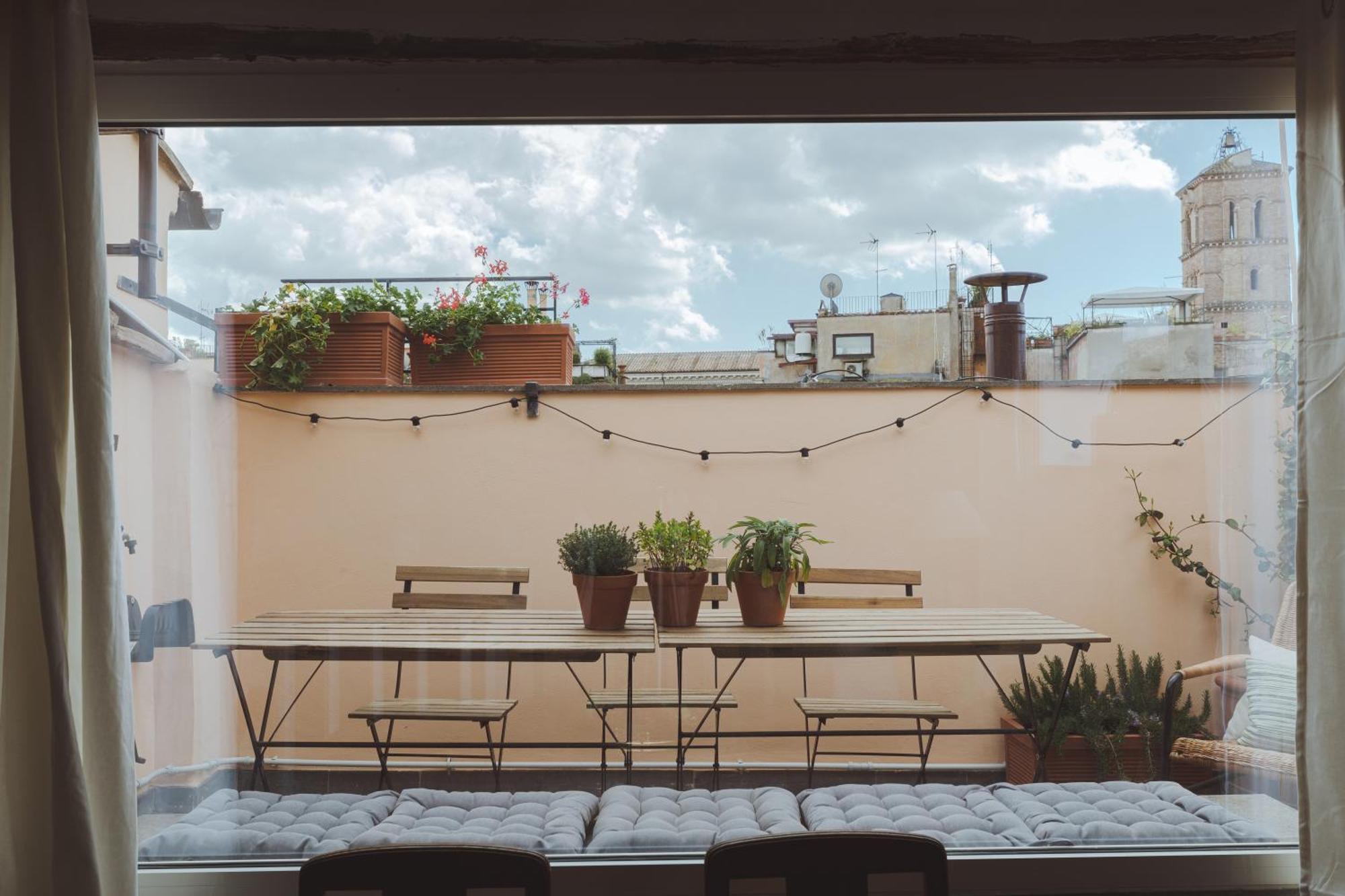 Amazing Penthouse With Terrace And Rooftop In Trastevere Appartamento
