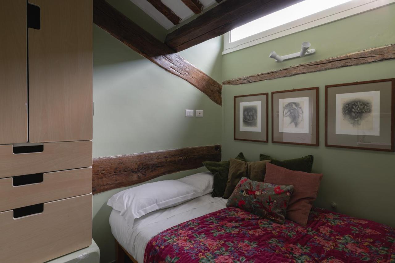Amazing Penthouse With Terrace And Rooftop In Trastevere Appartamento