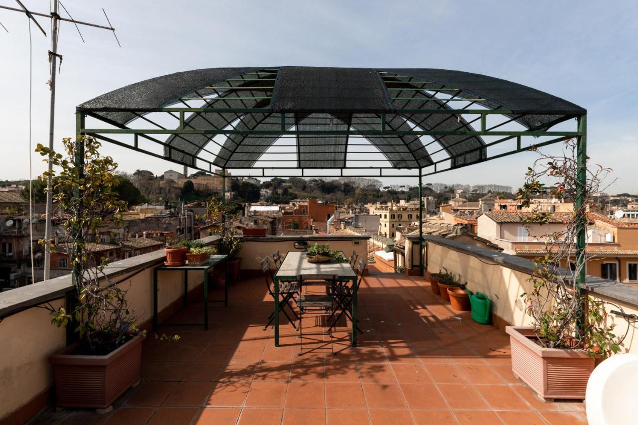 Amazing Penthouse With Terrace And Rooftop In Trastevere Appartamento Roma
