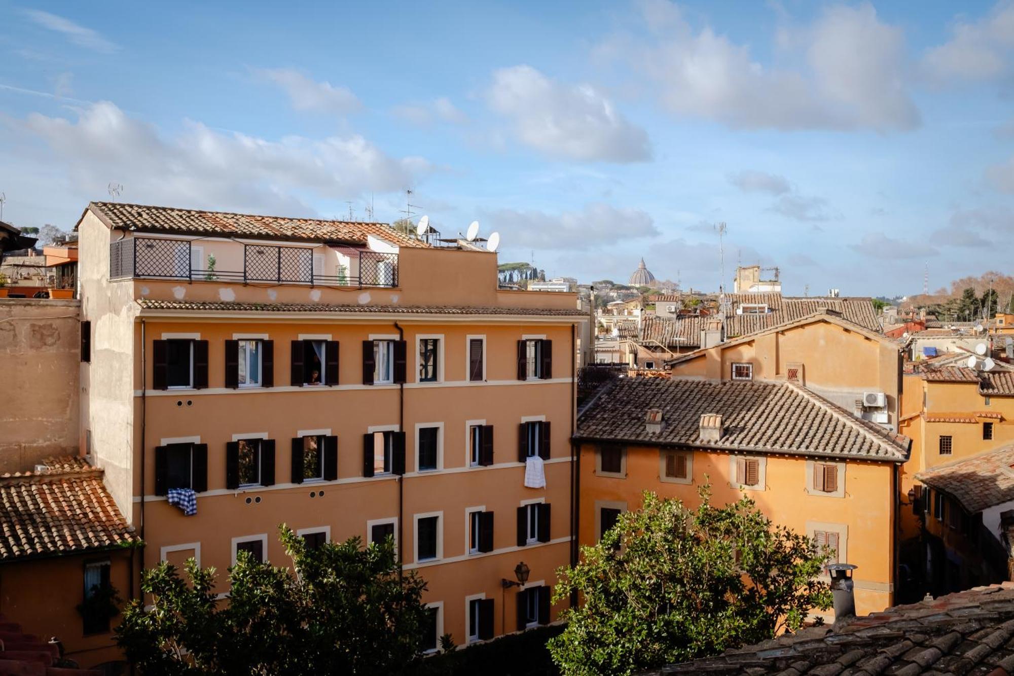 Amazing Penthouse With Terrace And Rooftop In Trastevere Appartamento