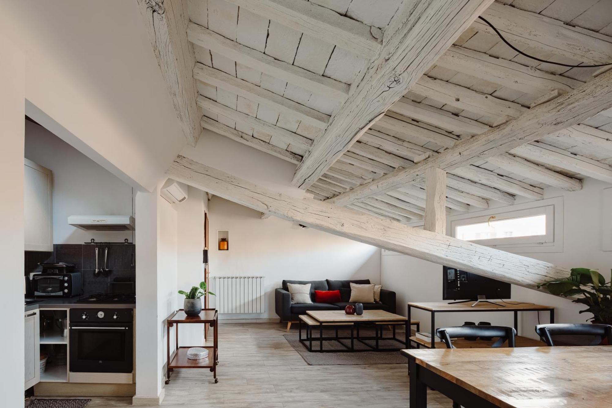 Amazing Penthouse With Terrace And Rooftop In Trastevere Apartment Rom